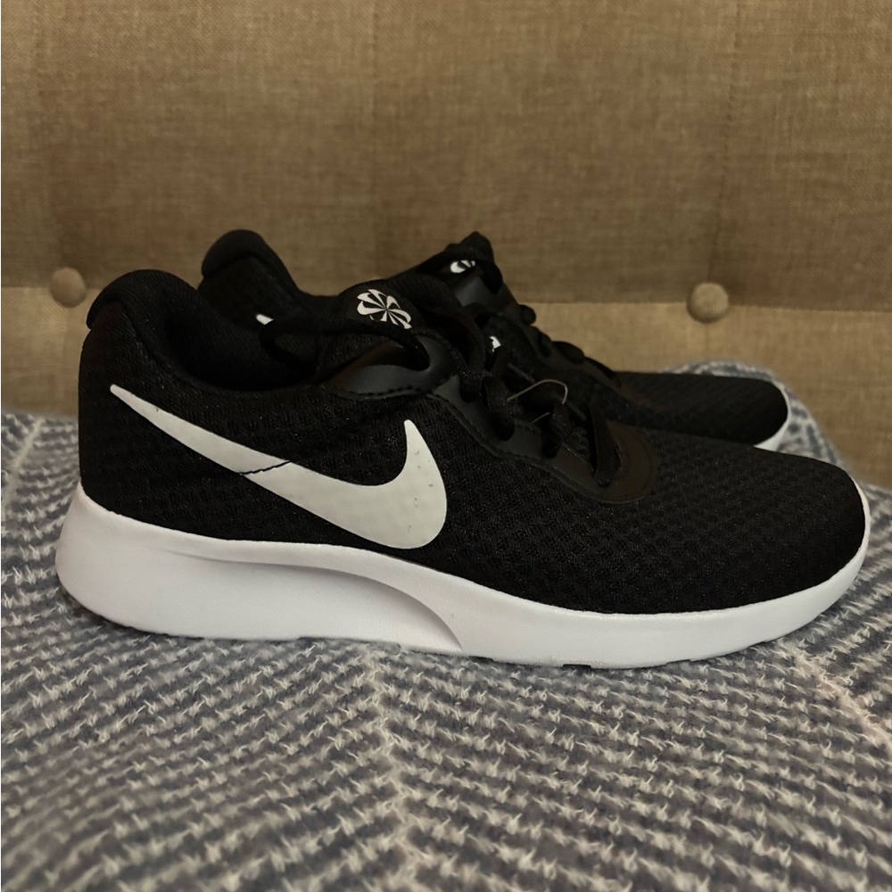 New! Nike Black and White Athletic Shoes
